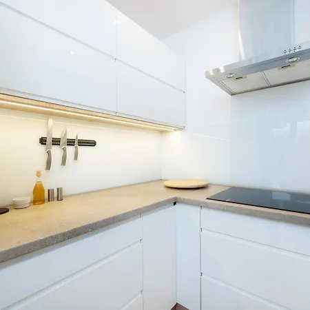 Tabelowa Deluxe With Garden * Lodz